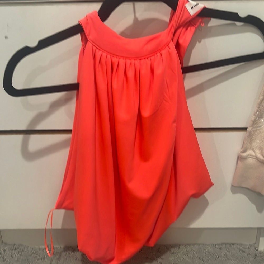 Never worn super down top
